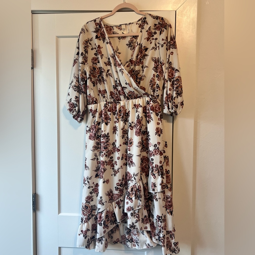 Flamingo maternity dress - size L (purchased on PinkBlush maternity)